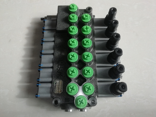 M45/6 Monoblok-hydraulische regelklep voor mobiele hydraulica 6 spoelen richtingsklep