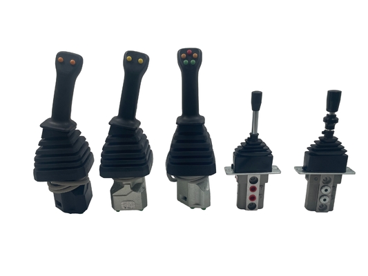 Buisstructuur RCX 03 A02 F00R00 Hydraulische joystickbesturing Hydraulische richtingskleppen