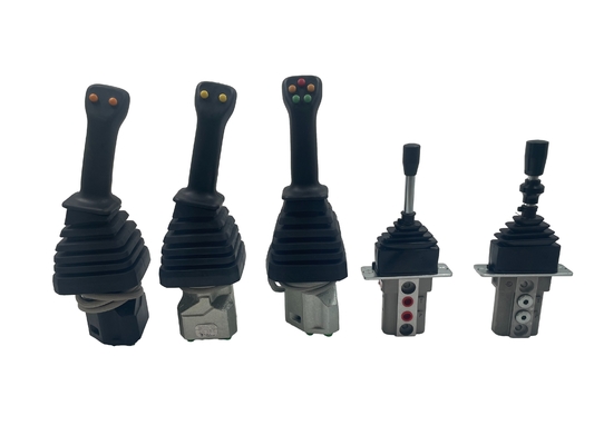 Buisstructuur RCX 03 A02 F00R00 Hydraulische joystickbesturing Hydraulische richtingskleppen