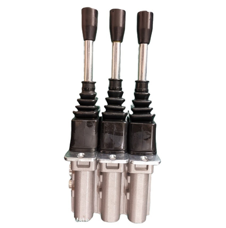 Hydraulische afstandsbedieningskleppen voor SVM100/4 Joystick Control 4 spoelen Maximale druk 60 bar