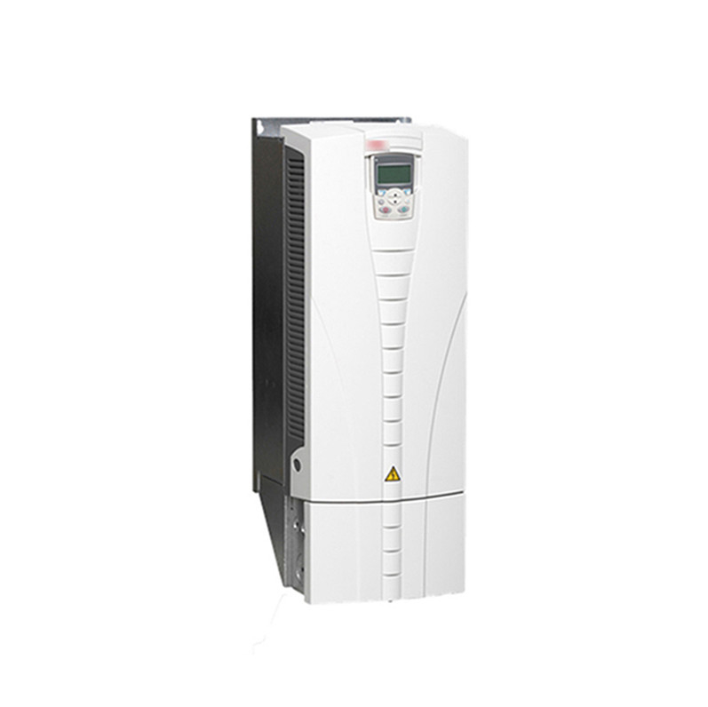 Wandmontage ACS510-01-012A-4 3ABD00015746-D met aangepaste 220V uitgangsspanning